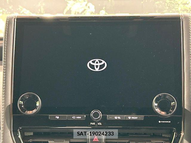 Toyota ALPHARD 2024-01 8244475-4
