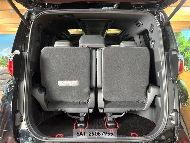 Toyota ALPHARD 2023-09 8244472-12