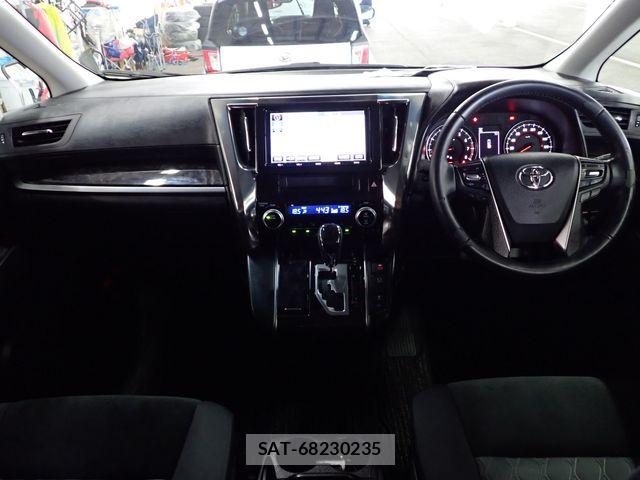Toyota ALPHARD 2018-05 8244500-1