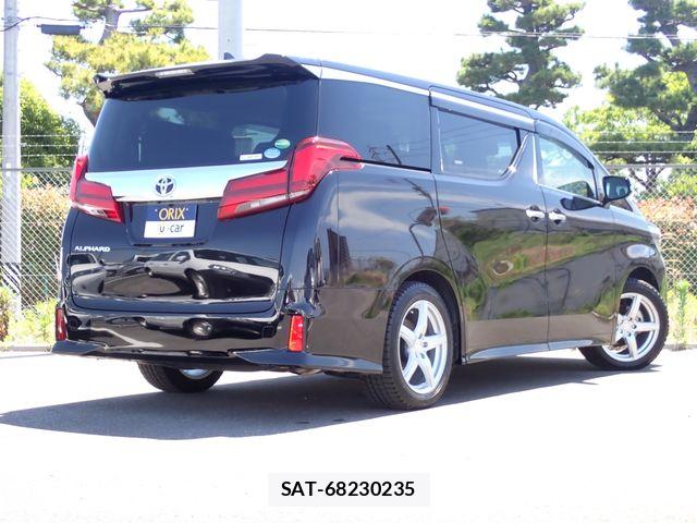 Toyota ALPHARD 2018-05 8244500-2