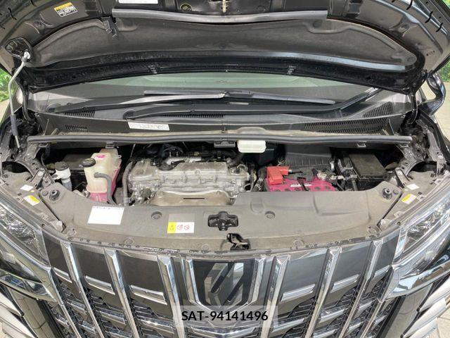 Toyota ALPHARD 2018-06 8244484-18