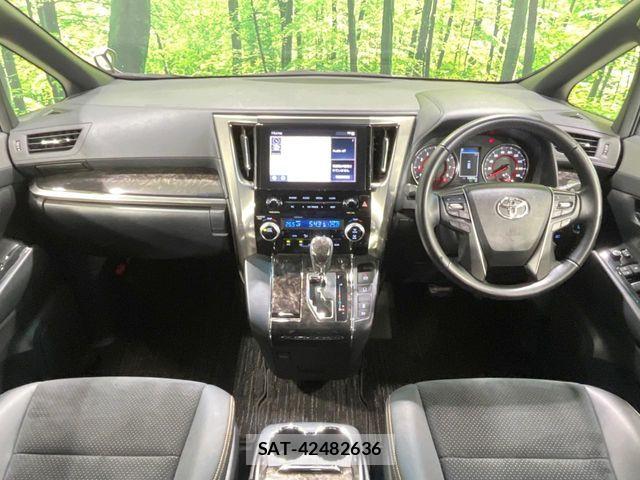 Toyota ALPHARD 2021-12 8244496-1