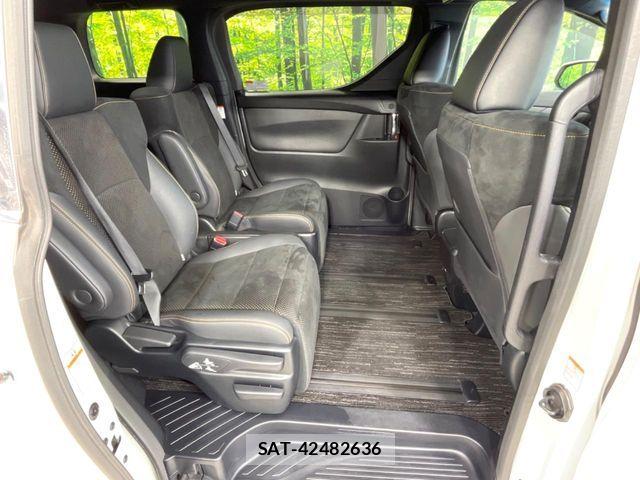 Toyota ALPHARD 2021-12 8244496-8