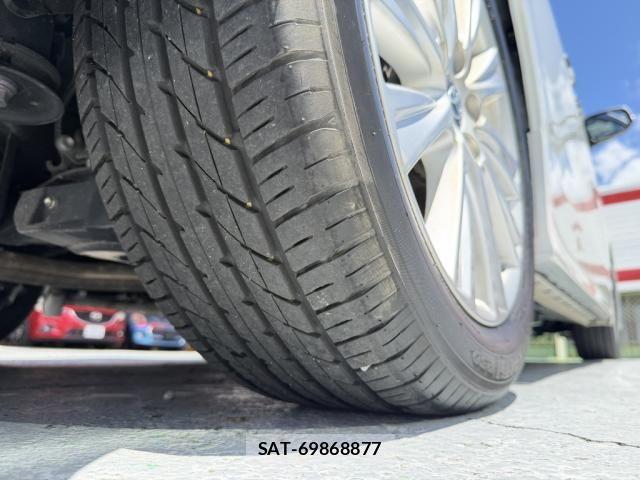 Toyota ALPHARD 2019-09 8244498-9