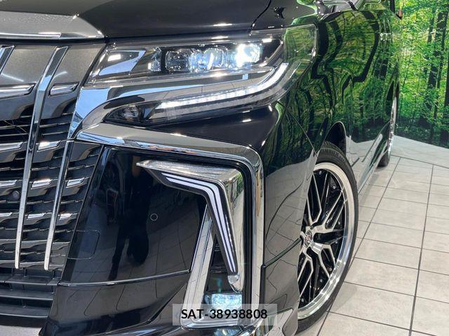 Toyota ALPHARD 2018-06 8244486-12
