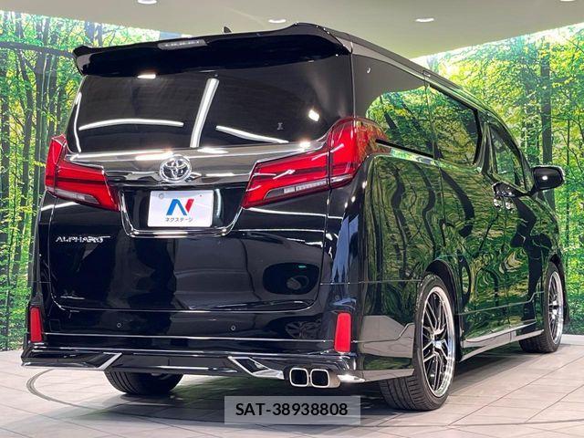 Toyota ALPHARD 2018-06 8244486-17