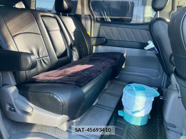 Toyota ALPHARD 2005-12 8244520-6