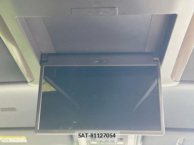 Toyota ALPHARD 2024-11 8244476-2