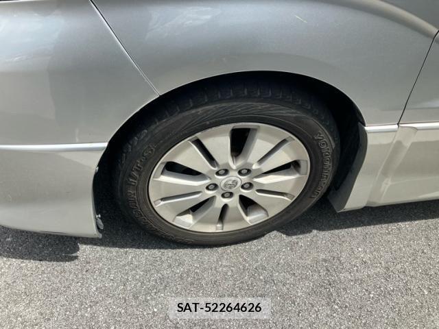 Toyota ALPHARD 2003-07 8244521-2