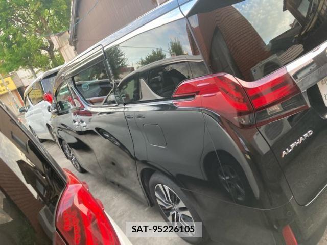 Toyota ALPHARD 2017-12 8244508-2