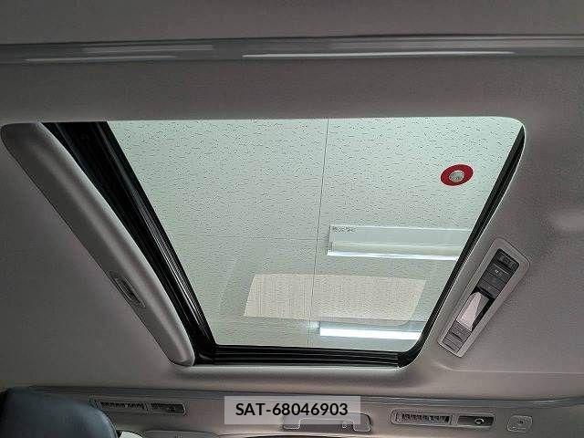 Toyota ALPHARD 2021-07 8244485-4
