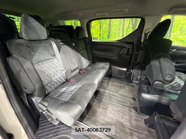 Toyota ALPHARD 2020-04 8244499-10