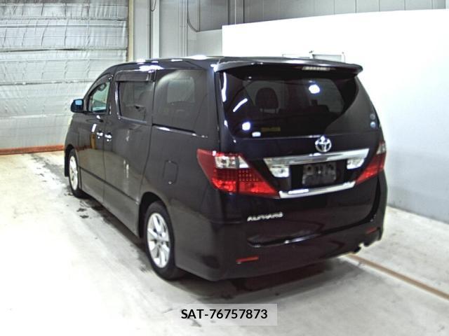 Toyota ALPHARD 2011-06 8252231-1