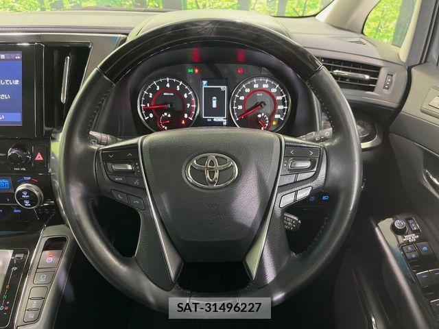 Toyota ALPHARD 2022-10 8312751-11