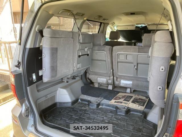 Toyota ALPHARD 2004-09 8312812-8