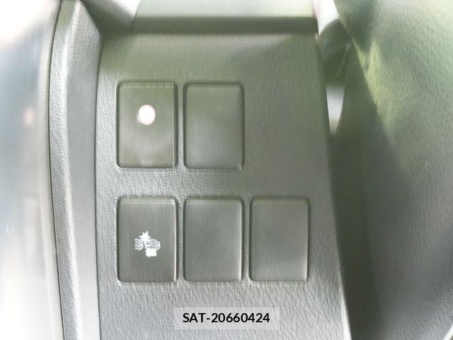 Toyota ALPHARD 2015-09 8312793-16