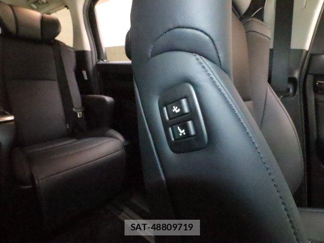 Toyota ALPHARD 2019-09 8312771-6