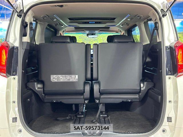 Toyota ALPHARD 2022-04 8312729-10