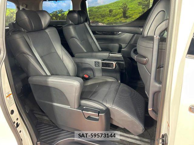 Toyota ALPHARD 2022-04 8312729-8