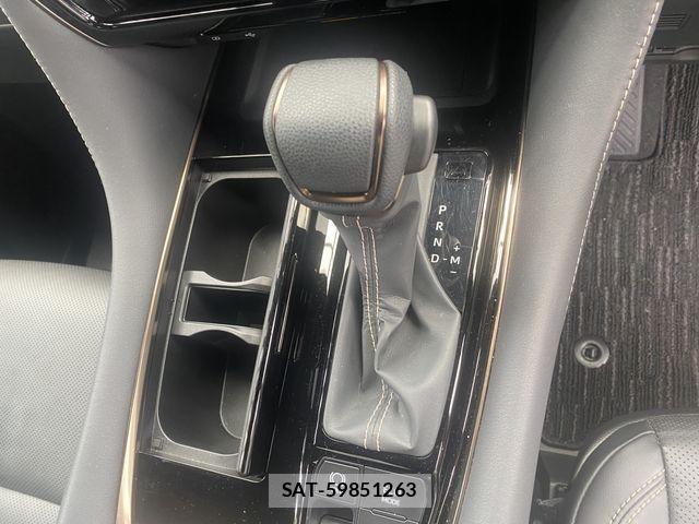 Toyota ALPHARD 2023-11 8312706-8