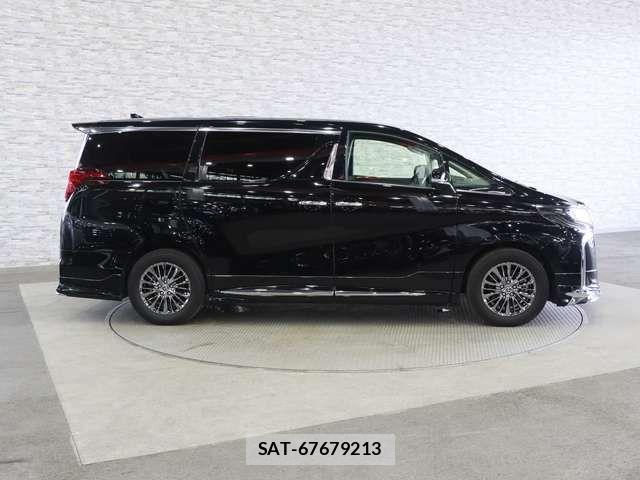 Toyota ALPHARD 2022-05 8312744-13