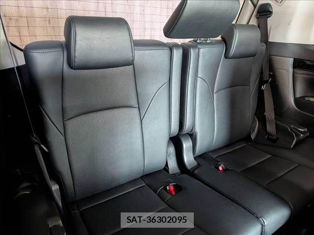 Toyota ALPHARD 2019-04 8312790-10