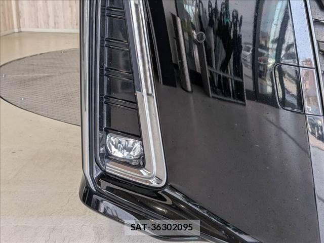 Toyota ALPHARD 2019-04 8312790-27
