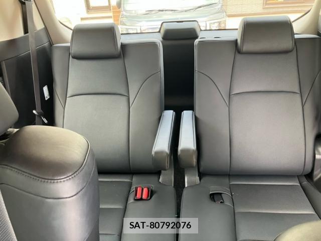 Toyota ALPHARD 2022-11 8312732-13