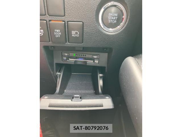 Toyota ALPHARD 2022-11 8312732-26