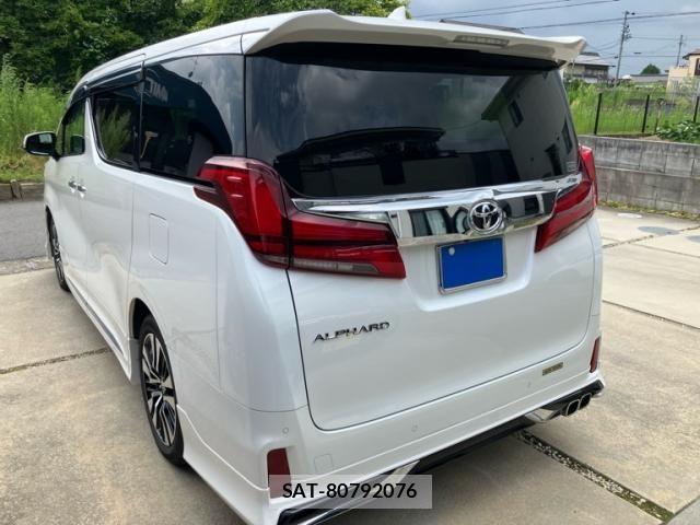 Toyota ALPHARD 2022-11 8312732-3