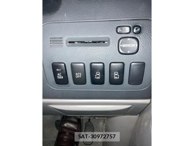 Toyota ALPHARD 2006-03 8312814-19