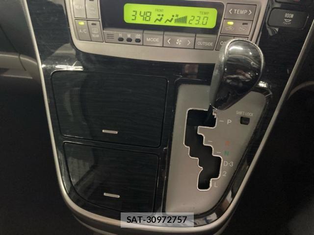 Toyota ALPHARD 2006-03 8312814-24