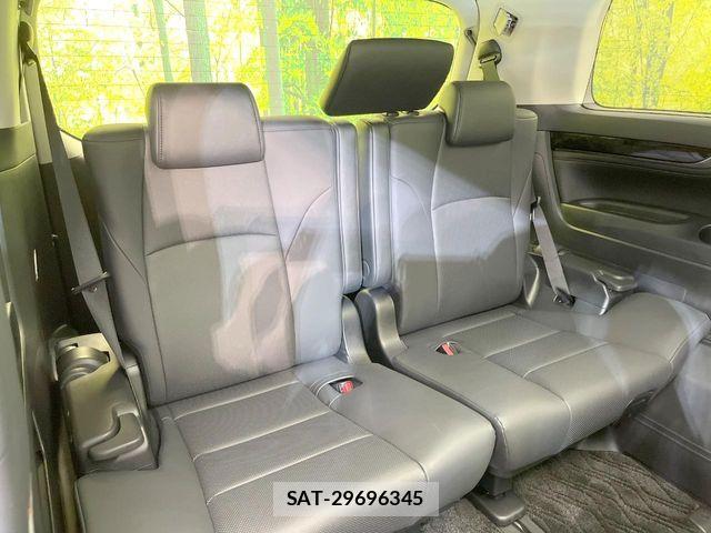 Toyota ALPHARD 2021-06 8312762-9