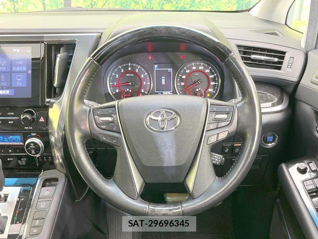 Toyota ALPHARD 2021-06 8312762-11