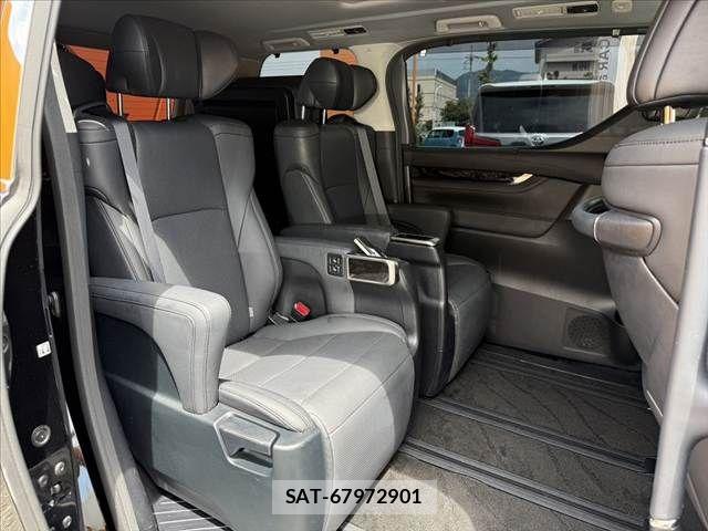 Toyota ALPHARD 2023-01 8312743-19