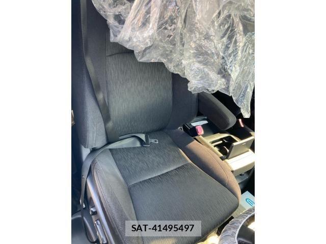Toyota ALPHARD 2014-01 8312797-8