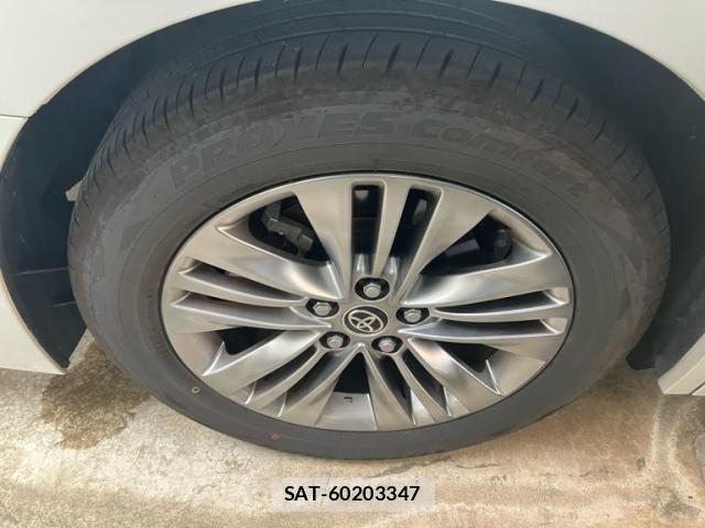 Toyota ALPHARD 2024-11 8312715-11