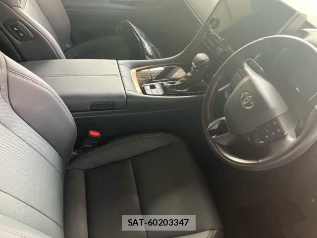 Toyota ALPHARD 2024-11 8312715-5