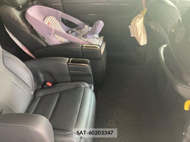 Toyota ALPHARD 2024-11 8312715-6