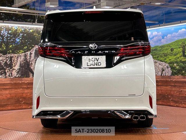 Toyota ALPHARD 2024-02 8312710-15