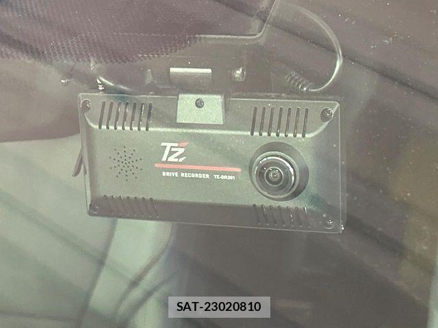 Toyota ALPHARD 2024-02 8312710-5