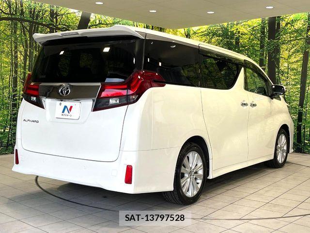 Toyota ALPHARD 2016-09 8312792-16
