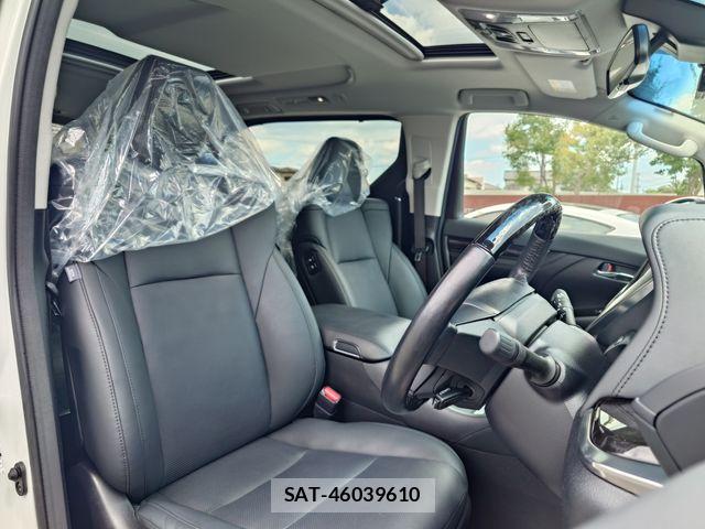 Toyota ALPHARD 2019-11 8312752-11