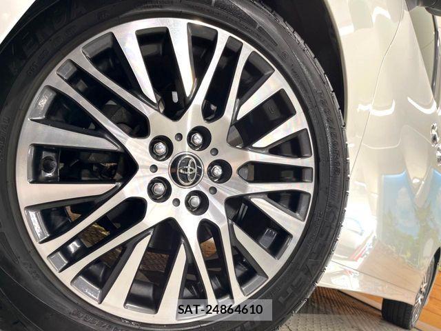 Toyota ALPHARD 2017-05 8312791-12