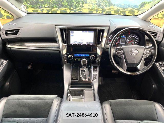 Toyota ALPHARD 2017-05 8312791-1