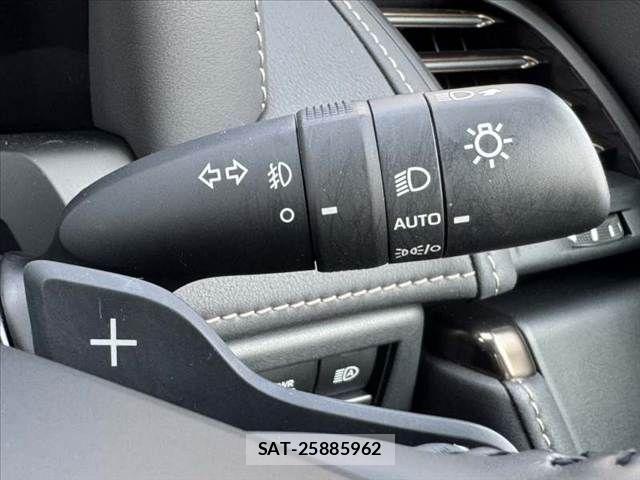 Toyota ALPHARD 2024-04 8312711-26