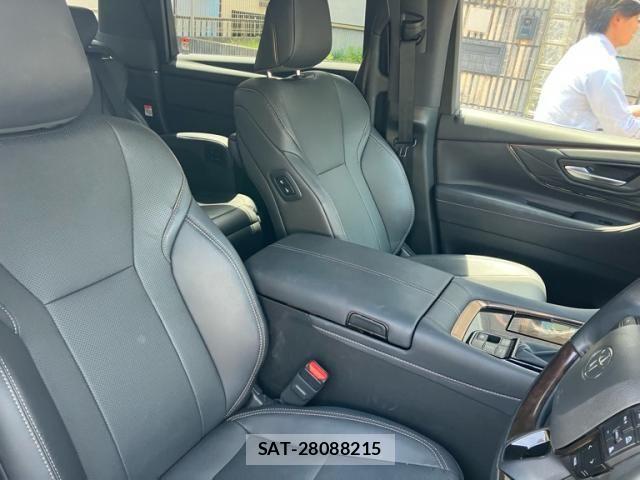 Toyota ALPHARD 2023-10 8312718-10