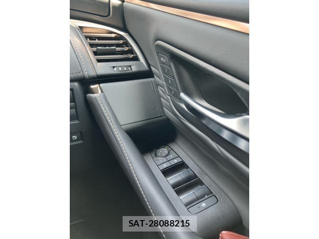 Toyota ALPHARD 2023-10 8312718-11