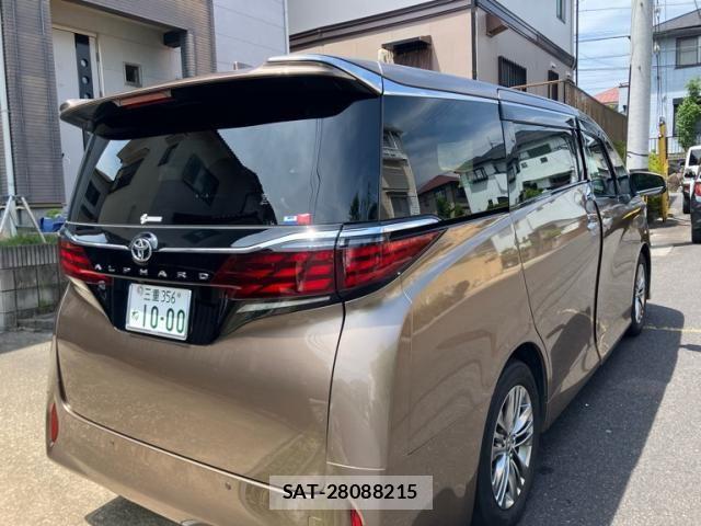 Toyota ALPHARD 2023-10 8312718-1