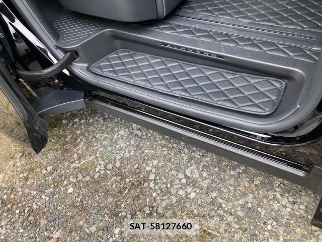 Toyota ALPHARD 2024-10 8312714-6